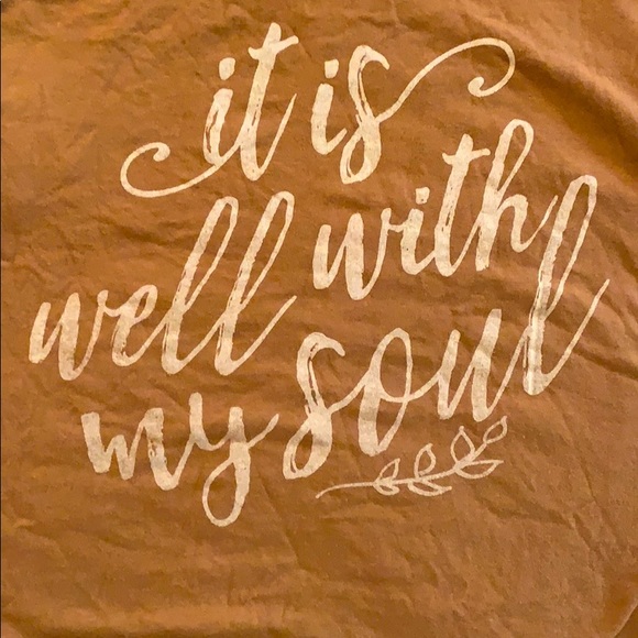 Tshirt - Picture 1 of 2